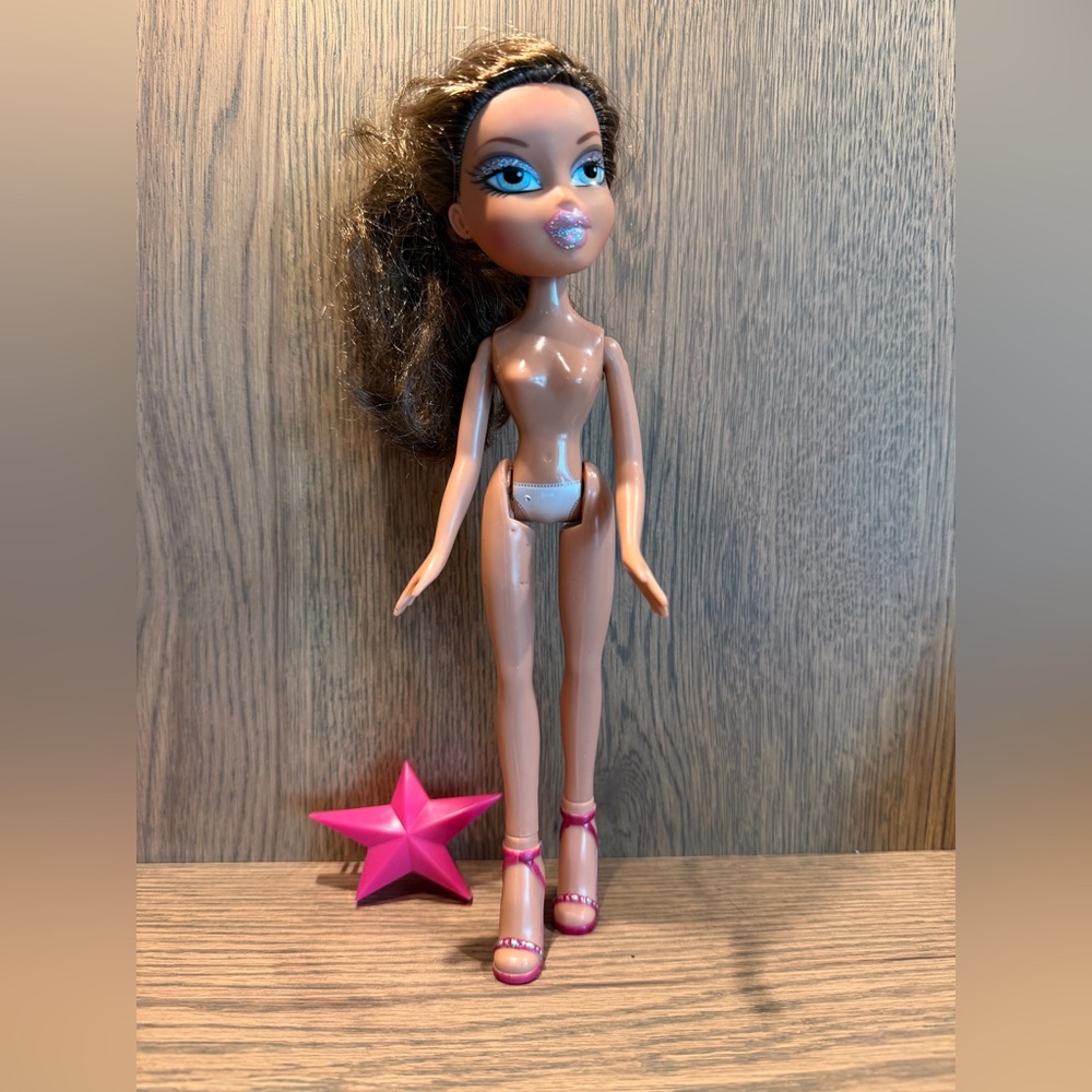 Bratz Magic Fashion Nails Yasmin